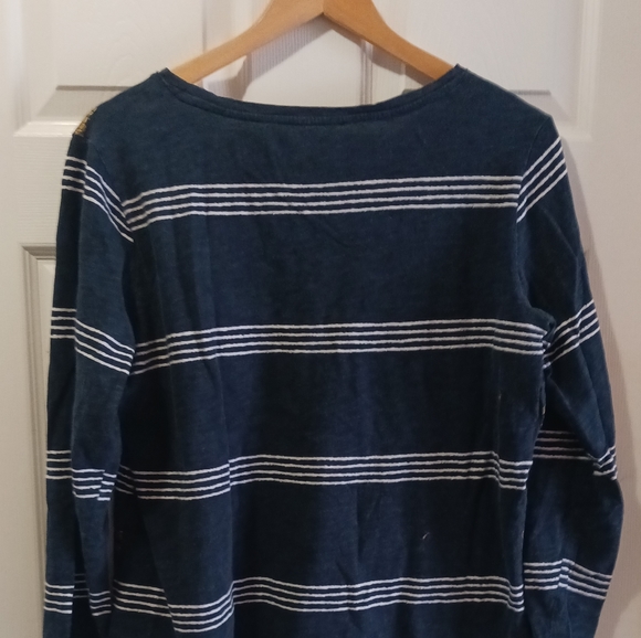 Long sleeve shirt - Picture 2 of 4